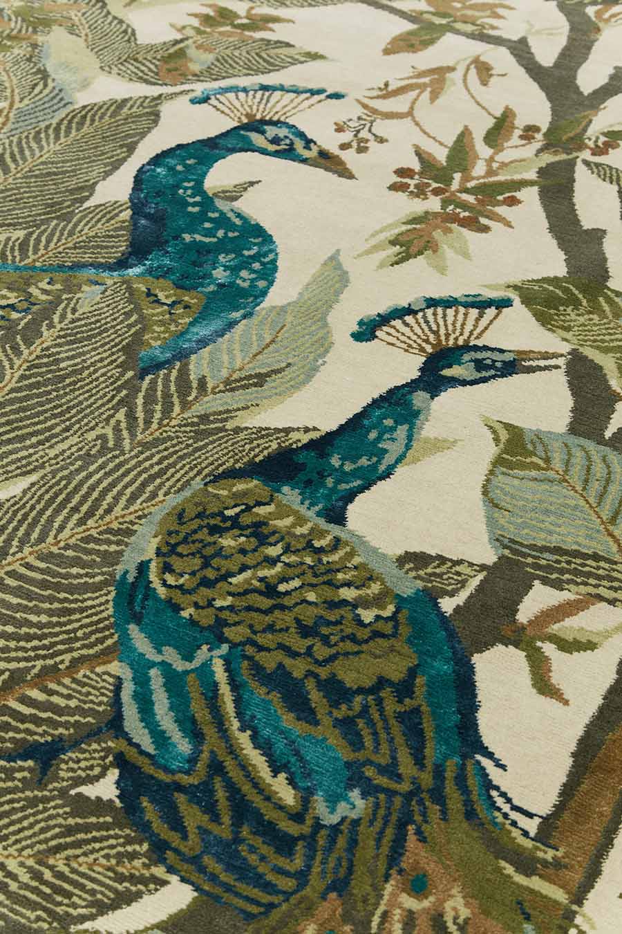 Hand Tufted Wool Rug Blissio Ivory Teal Olive Green New Zealand Wool Rugfine Detail Close Up