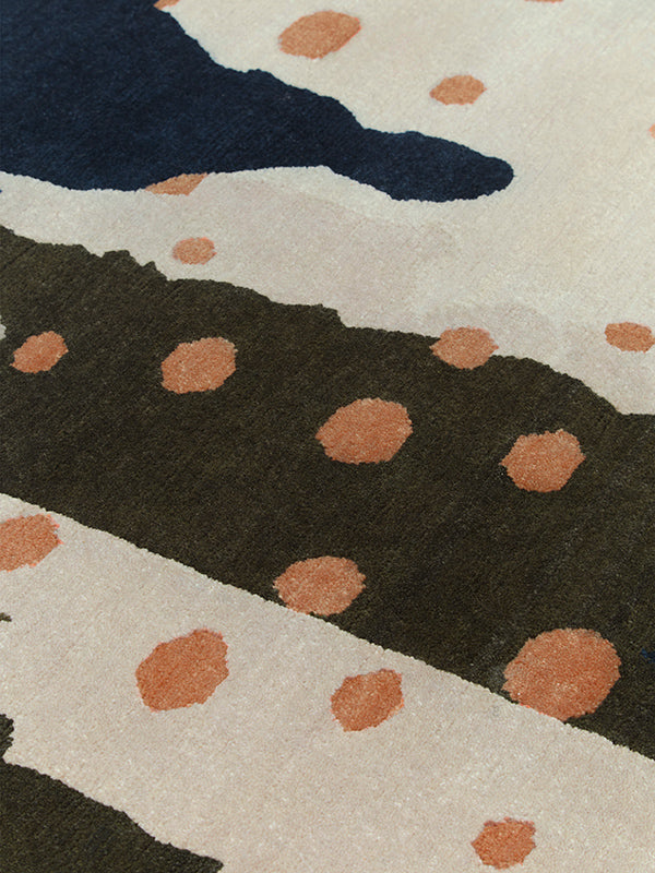 Axioma Ivory Navy Terracotta Hand Tufted Rug – Lifestyle View 01 – NZ Wool Rugfine