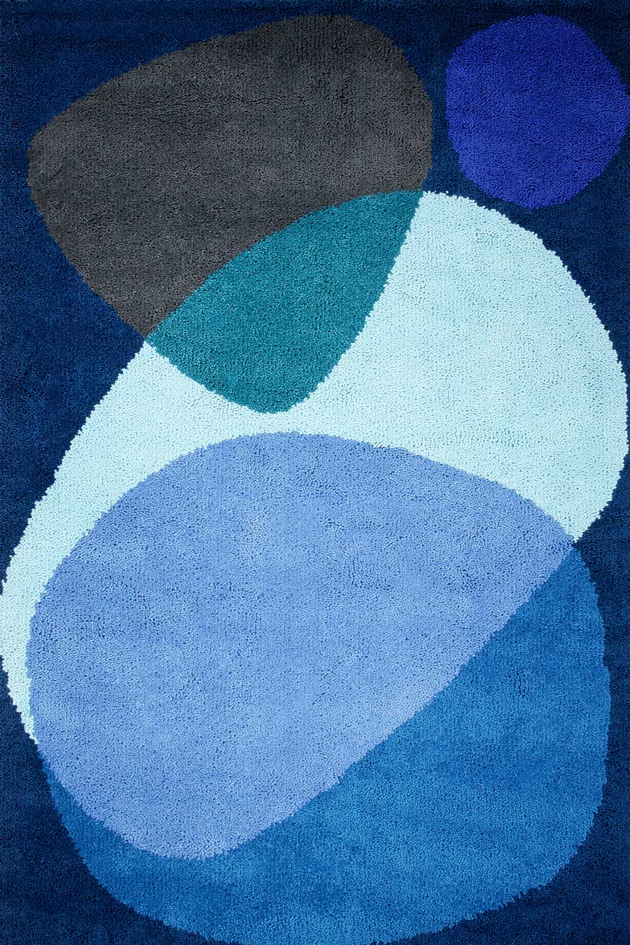 Glomboks Navy Blue Teal Wool Rug – Luna Eclipse Overhead View – Hand Tufted Rugfine