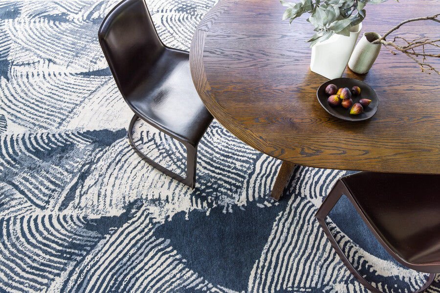 Jovlix Charcoal Black Cream Grey Shibori Rug – Landscape Lifestyle View – New Zealand Wool Rugfine