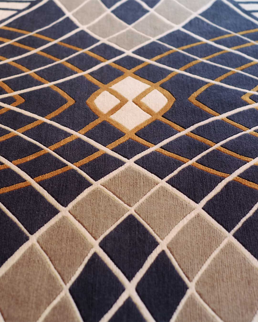 Rylvn Westchester Classic Wool Rug – Close-Up Detail View – New Zealand Wool Rugfine